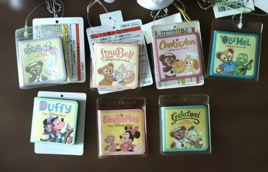 【美品】Disneyダッフィー＆フレンズ ストラップ 10個セット