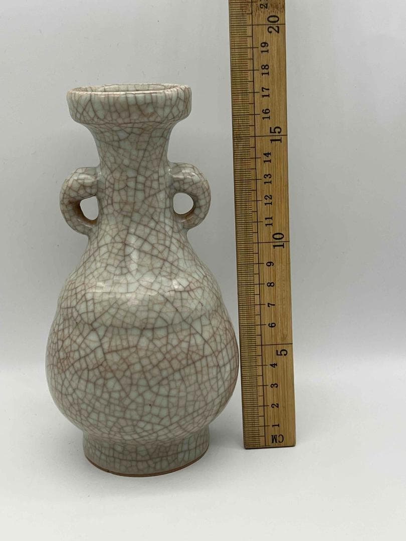 宋時代　青磁　哥窯双獸耳弦文盤口瓶　【旧家蔵出し】花瓶 水注 花入れ(A-57)