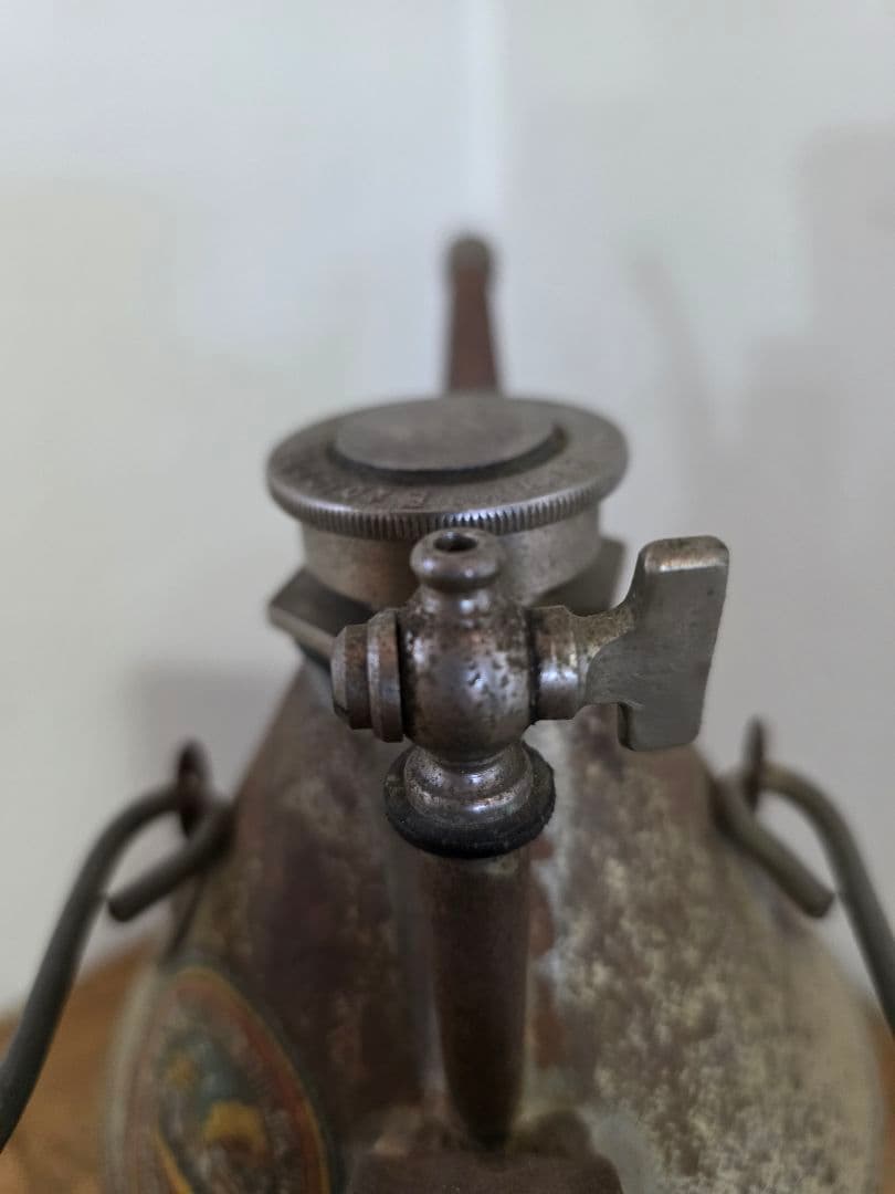 Z*i様 激レア　ビンテージ給油缶　ビンテージストーブ　石油ストーブ　ドイツ製