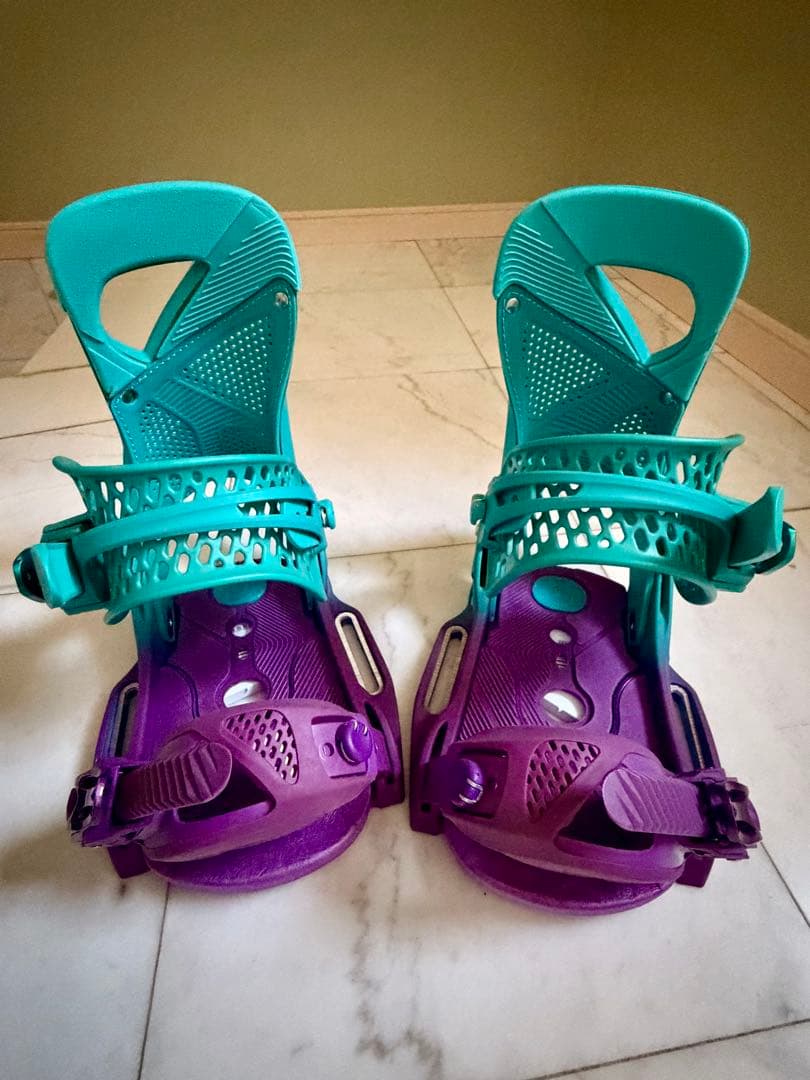 BURTON スノーボード&バインセット / Lipstick & LEXA