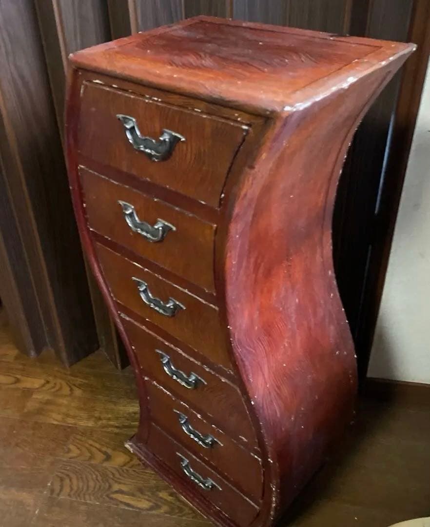 アジアンウェーブデザインタンス 他に見ない珍しい逸品❣️かなりお値下げしています。