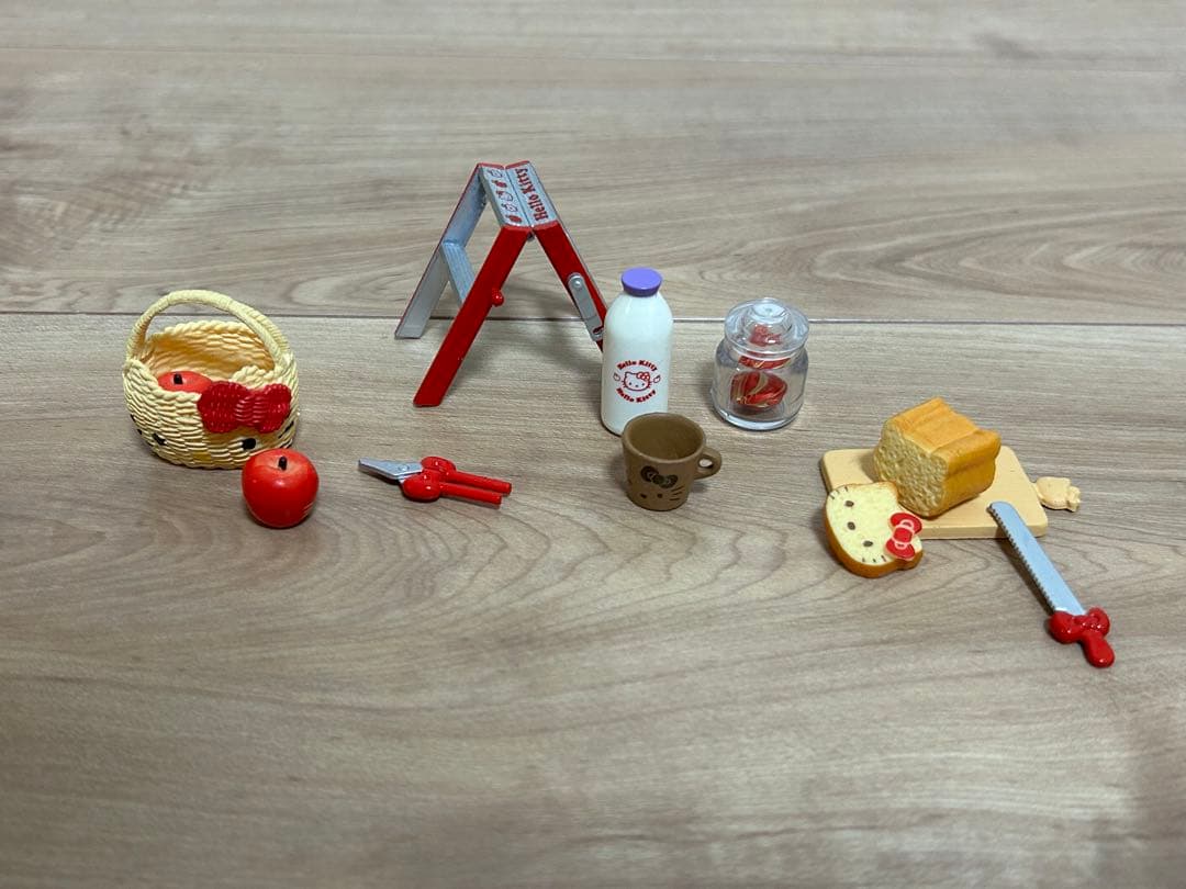 【廃盤品】リーメント　ハローキティ　牧場ライフ