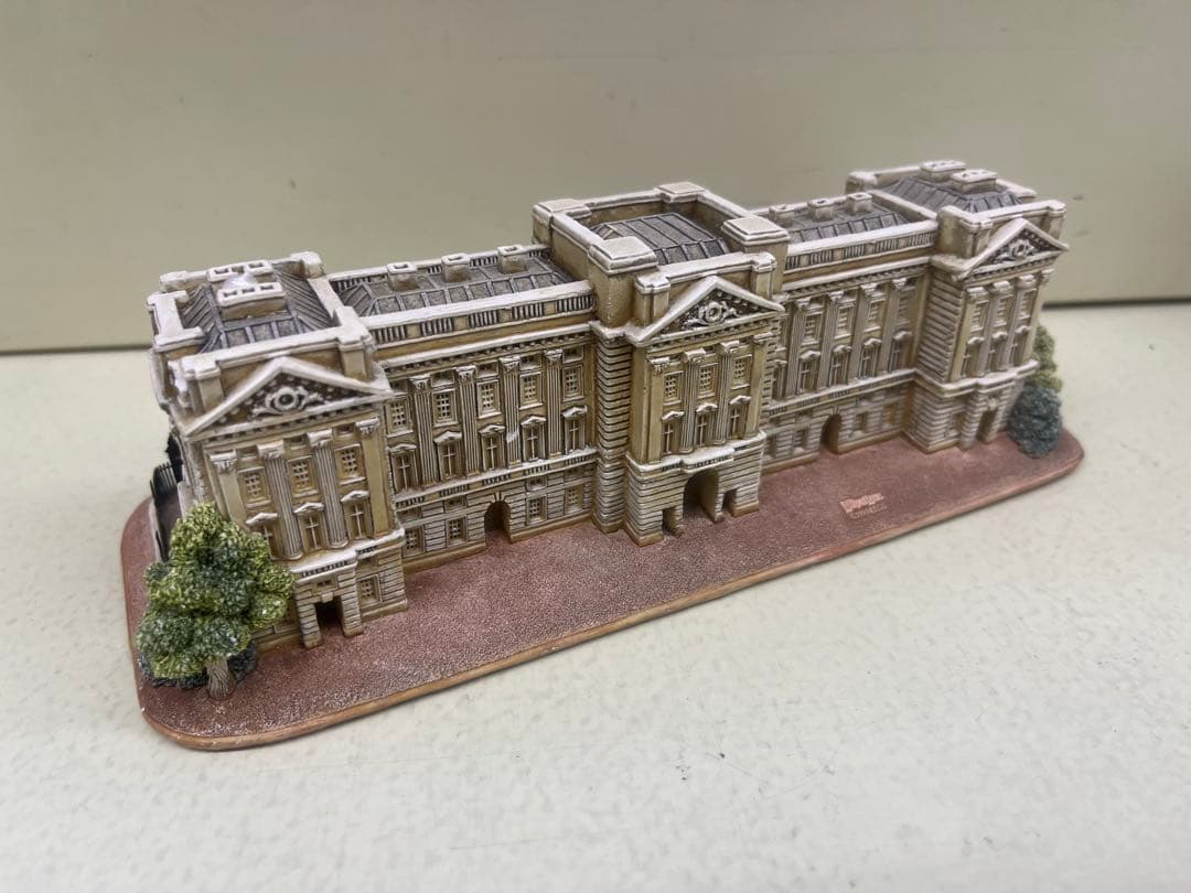 バッキンガム宮殿 リリパットレーン Backingham Palace