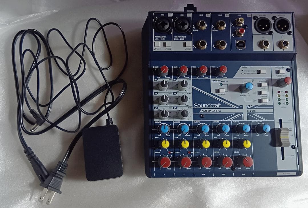 Soundcraft Notepad-8fx ミキサー