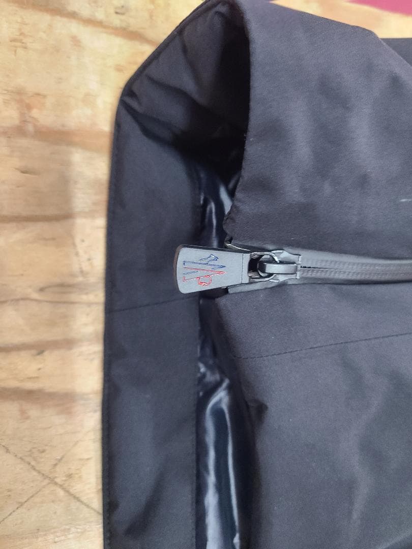 MONCLER GRENOBLE STAZ スキージャケット