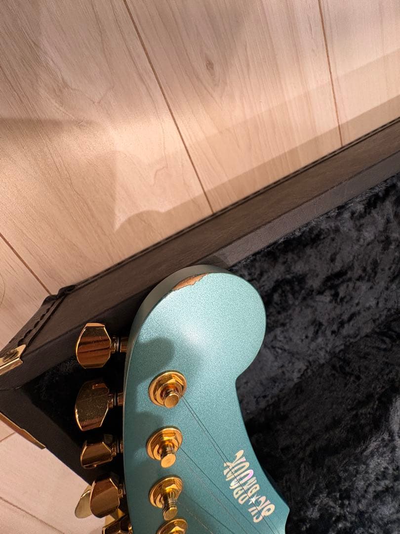 deal　ONE PIECE ブルックのエレキギター