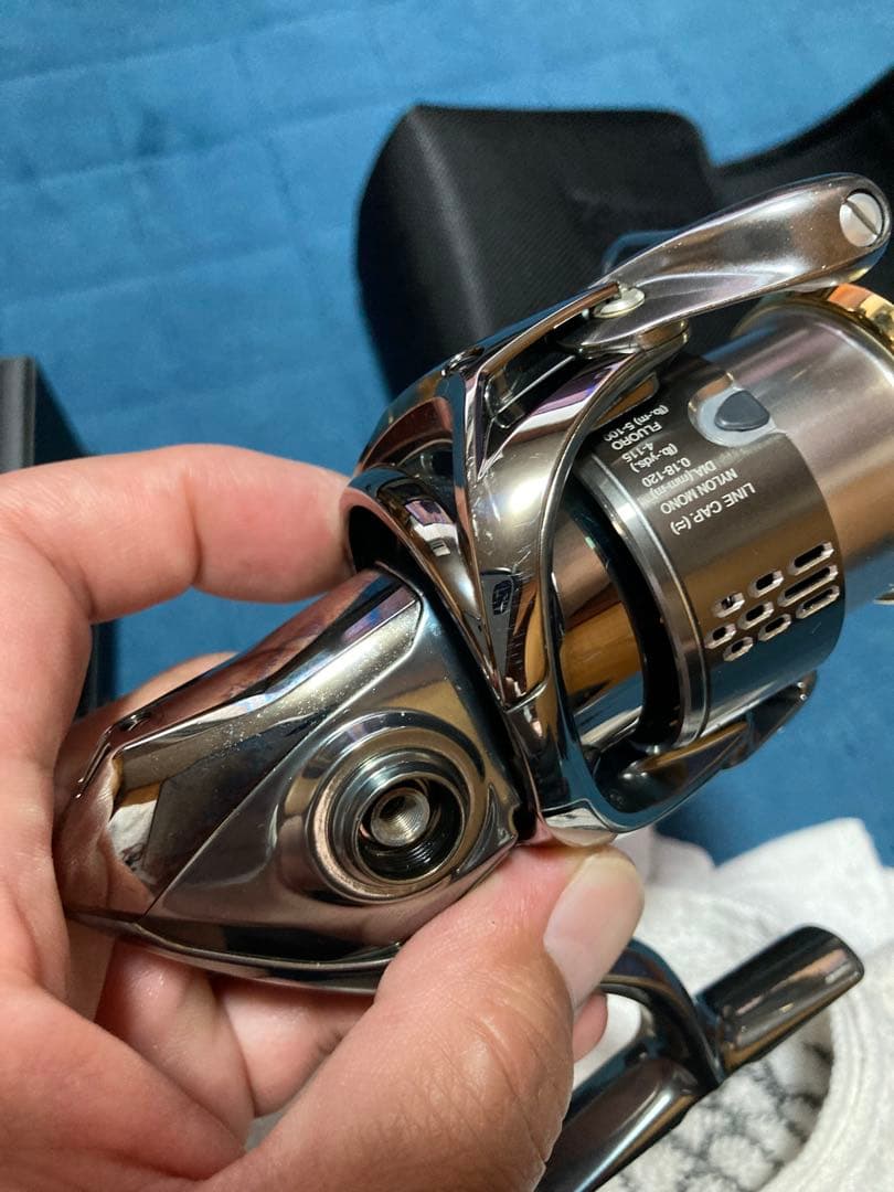 リール SHIMANO 18STELLA 2500SGH