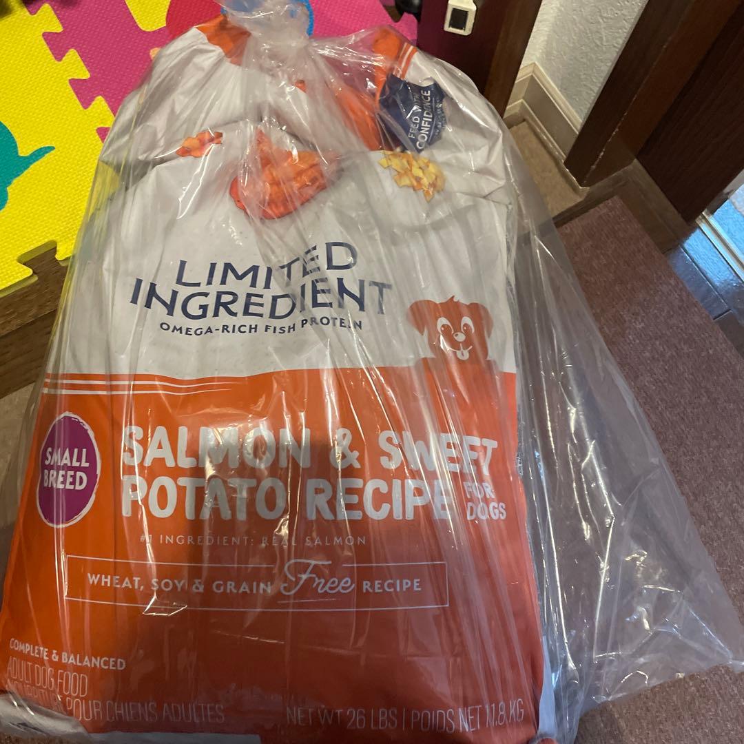 ナチュラルバランス サーモン & スイートポテト 11.6キロ　小粒