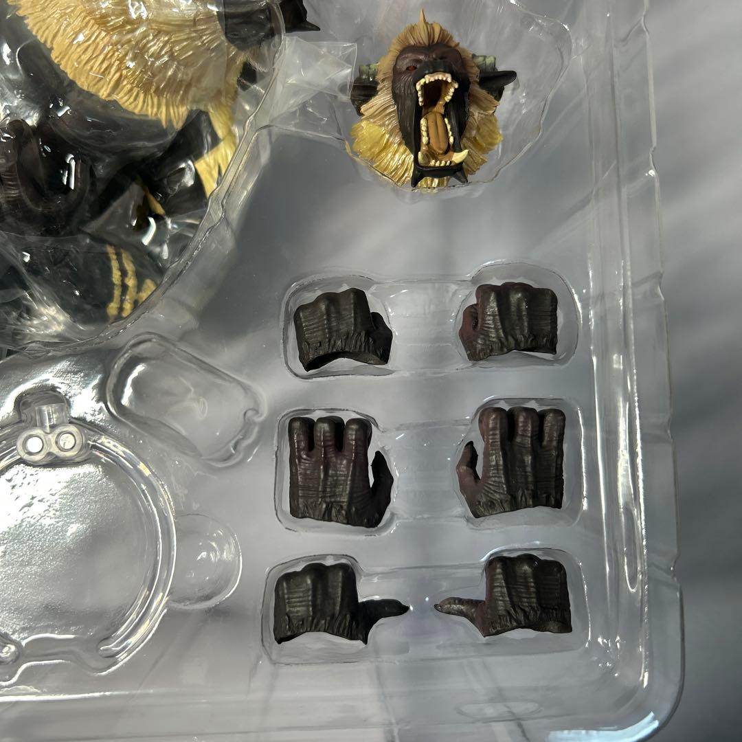 S.H. MonsterArts モンスターハンター20th 激昂したラージャン