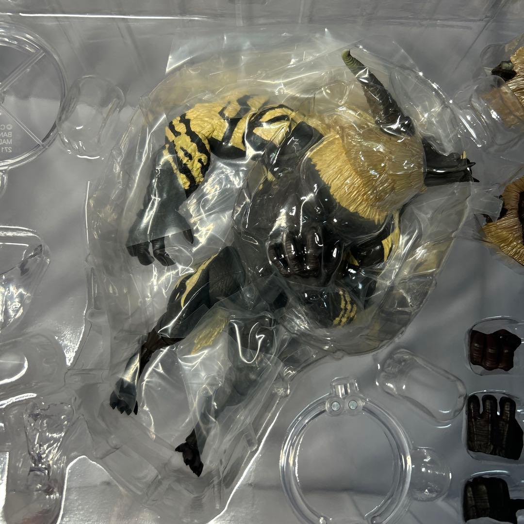 S.H. MonsterArts モンスターハンター20th 激昂したラージャン