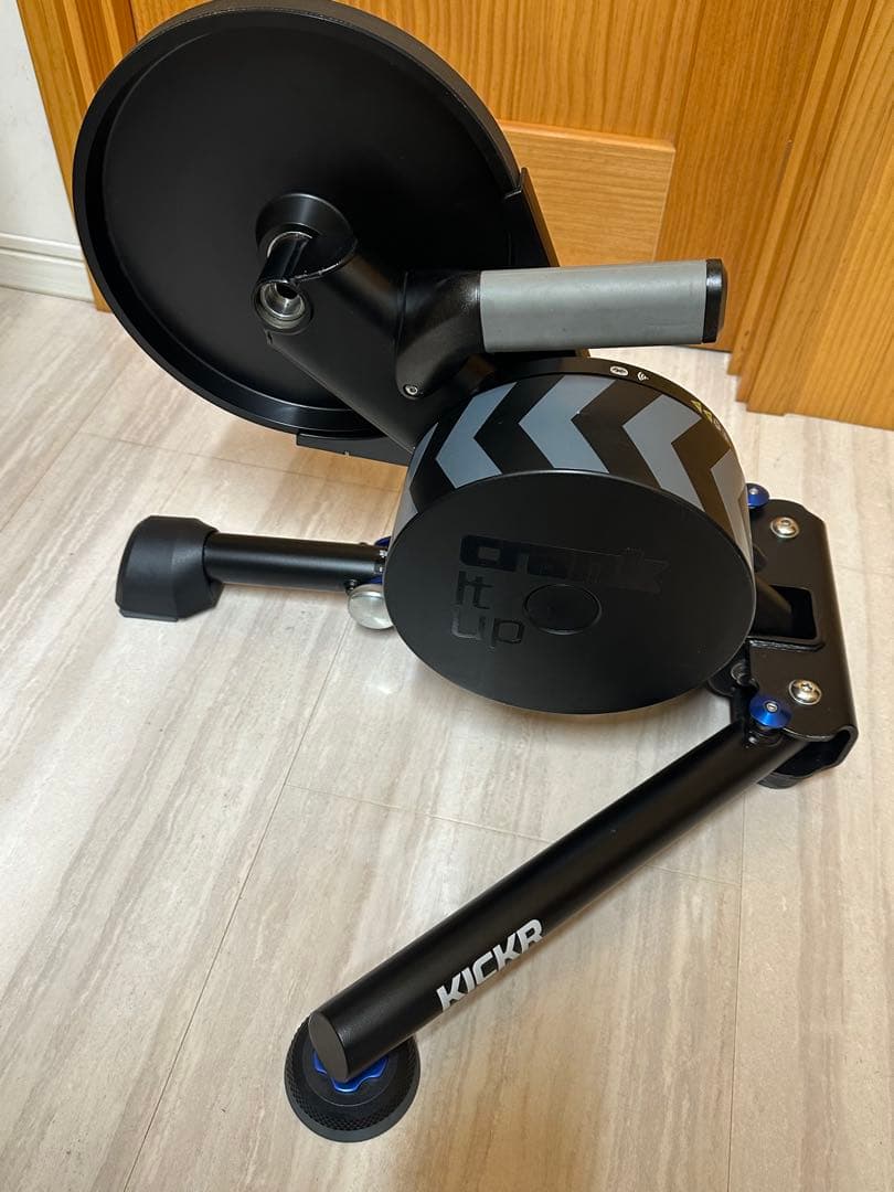 アクセサリー Wahoo KICKR V6