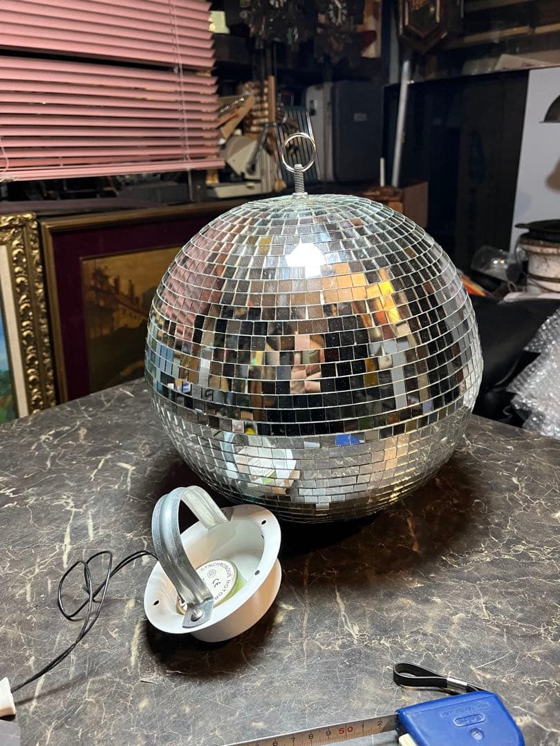 ミラーボウル、ディスコミラーボウル、踊り場、マハラジャ、電動回転ミラーボウル、