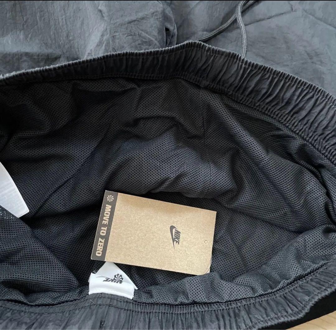 新品　ナイキ　レディース　ウィンドブレーカー　上下セットアップ　ブラック　黒　L