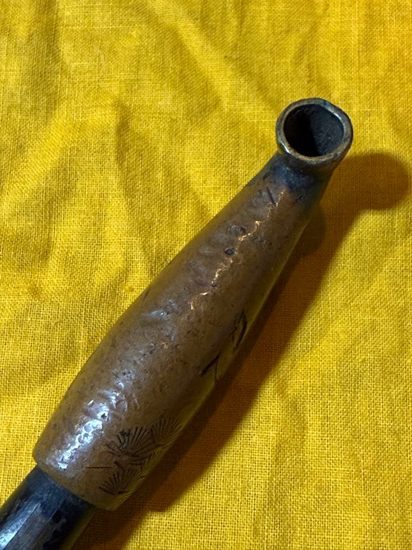 時代煙管　素銅地　松に鷹と千鳥図　大きめ