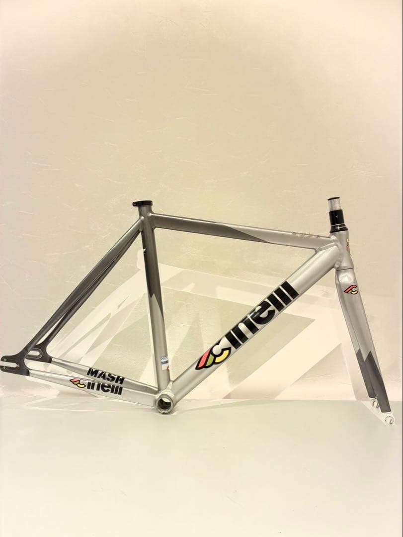 チネリ マッシュ ボルト 1.0 ＸＳピスト bluelug CT52cm