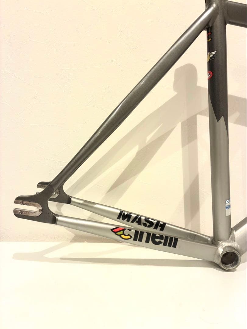 チネリ マッシュ ボルト 1.0 ＸＳピスト bluelug CT52cm