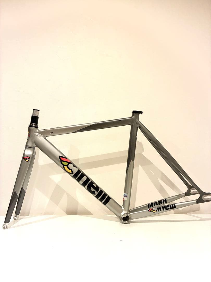 チネリ マッシュ ボルト 1.0 ＸＳピスト bluelug CT52cm