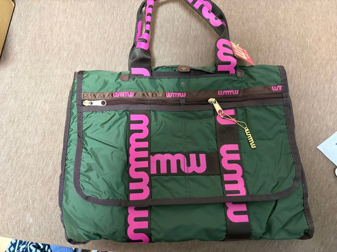 ドリカム　WMMW オリーブグリーン　バック