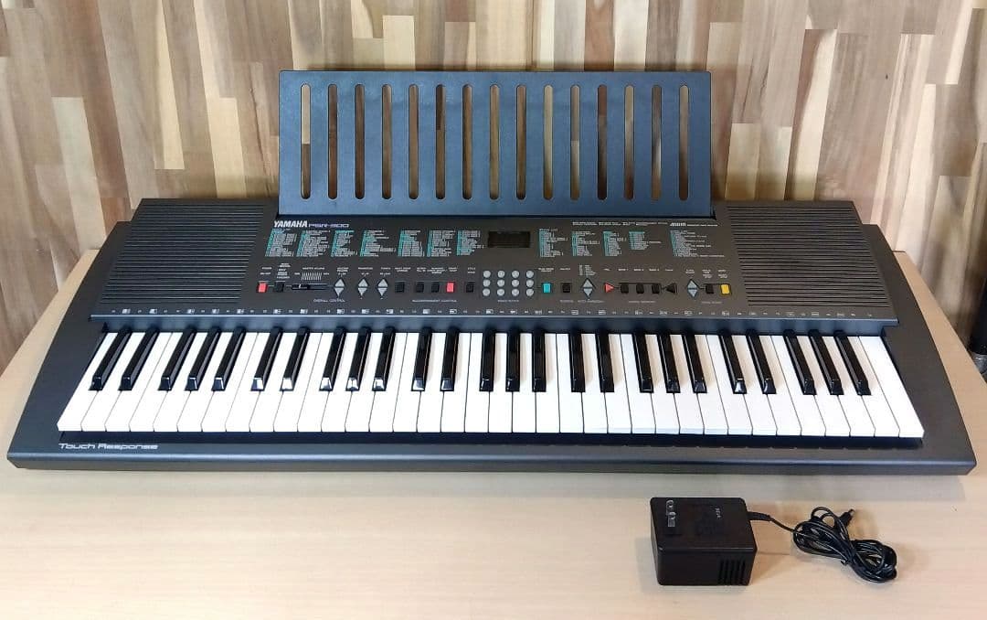 YAMAHA ヤマハ ポータブルキーボード PSR-300 スタンド付