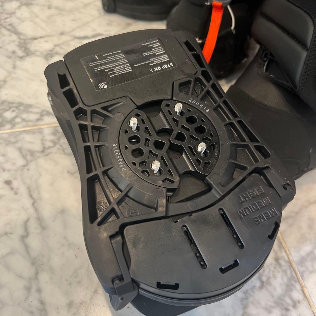 美品　2021年モデルバートン ION SO ブーツ＋ビンディング 2点セット