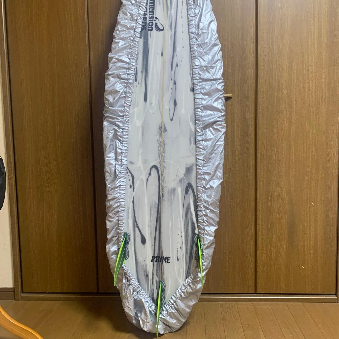 3Dimension ショートボード 5.6 FCS II フィン付き