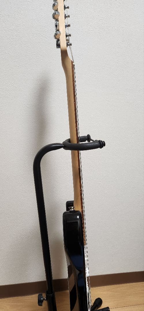 【美品】Squier Deluxe Stratocaster