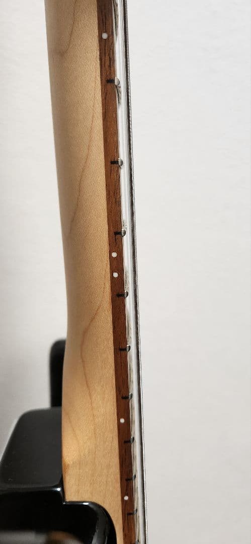 【美品】Squier Deluxe Stratocaster