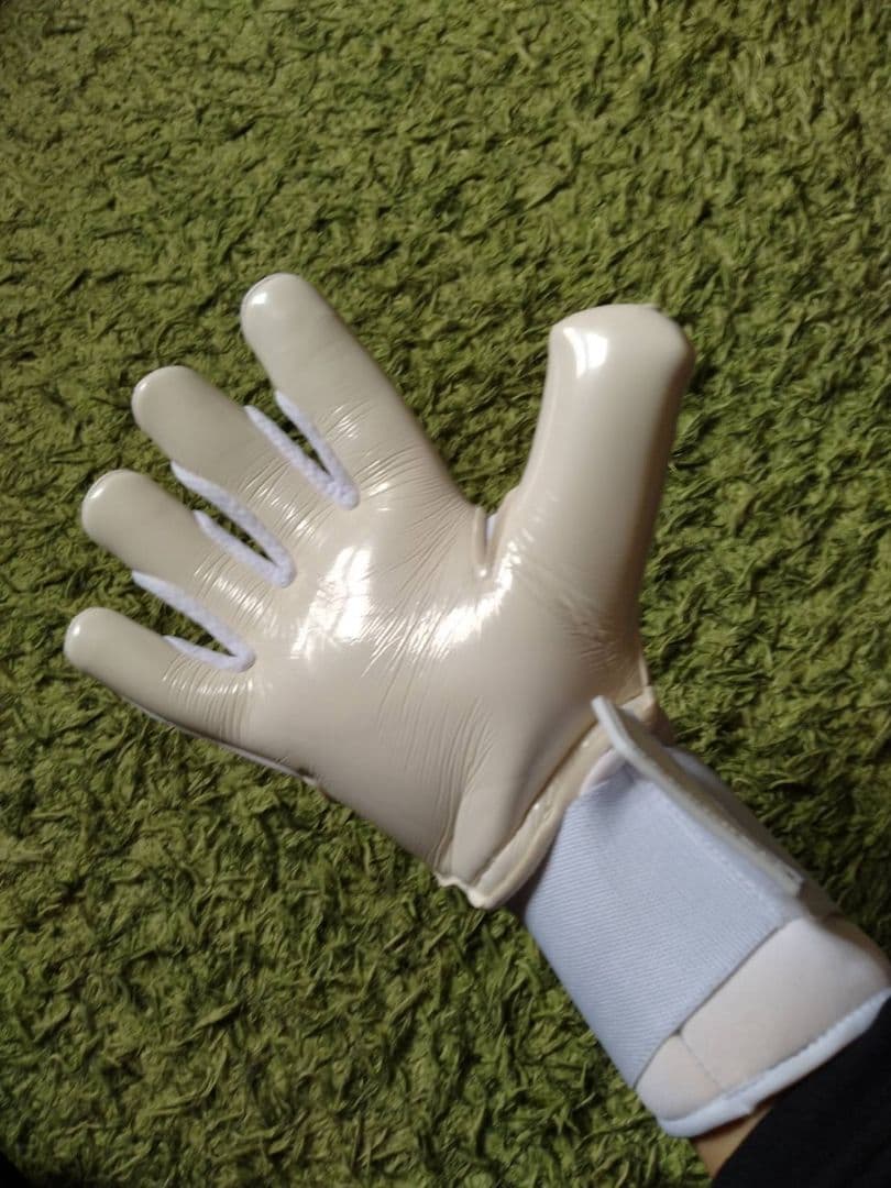 高品質サッカーGKグローブ　JFLトップ/Jリーグ下部チーム選手着用！