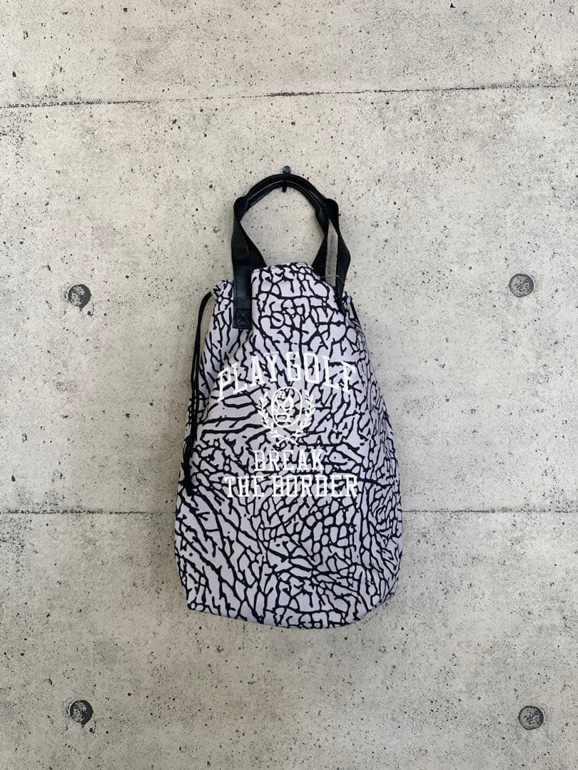 【新品未使用】サイズ(縦:45横:32マチ:9)シューズケース ラッセル2601