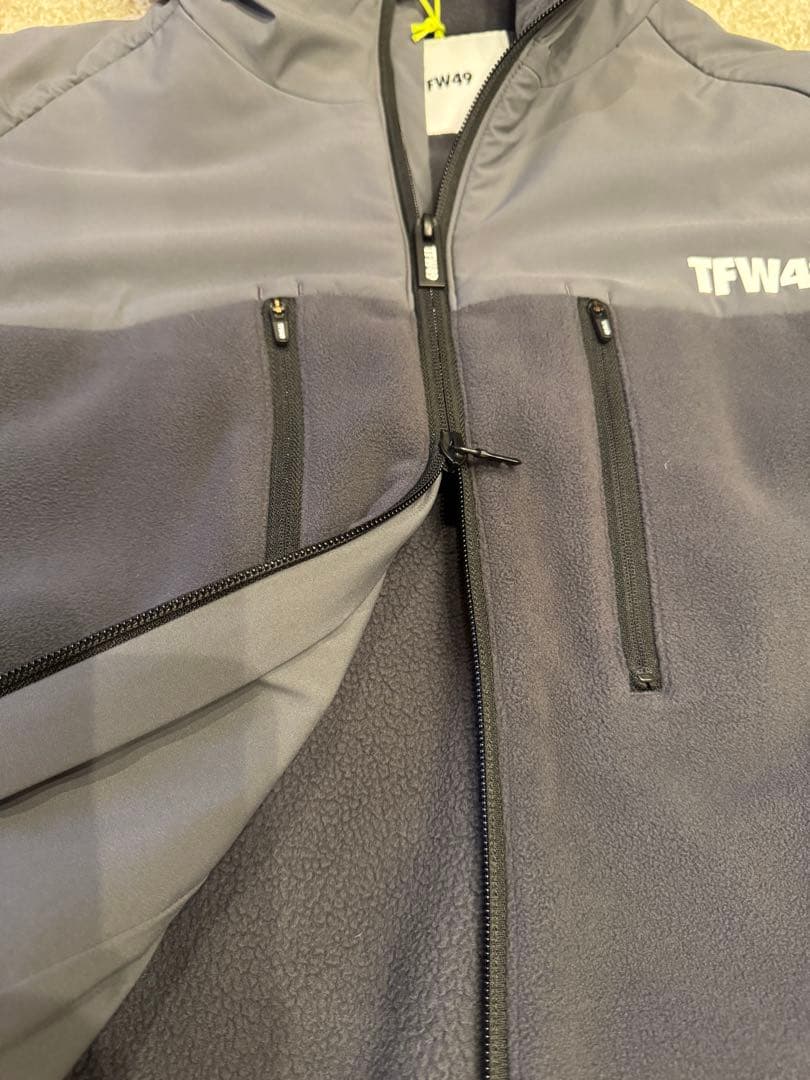 新品TFW49 FLEECE HOODIE BLOUSON LサイズGREY