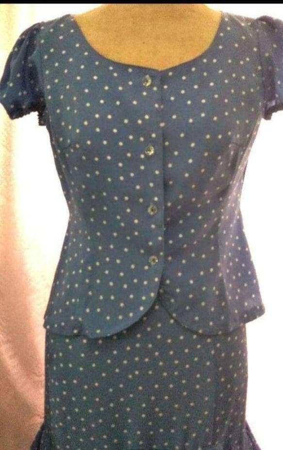 色注意：ハンドメイド スモーキーブルーに 白のドット 使い回しの効く ツーピース