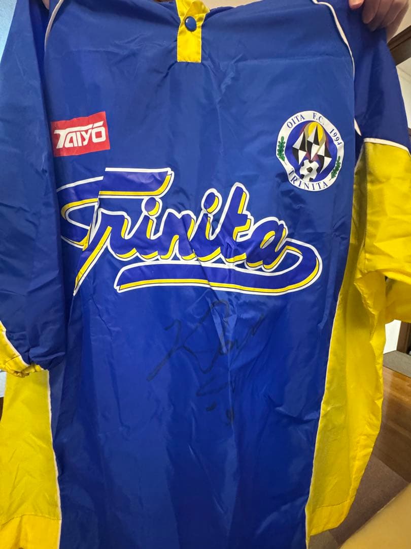 非売品 超激レア トリニータ サイン入りチームフラッグ