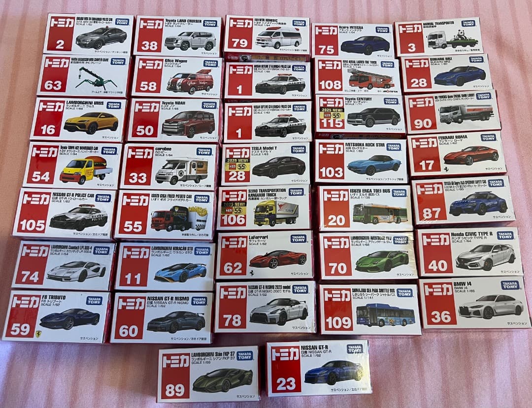 トミカ 37個