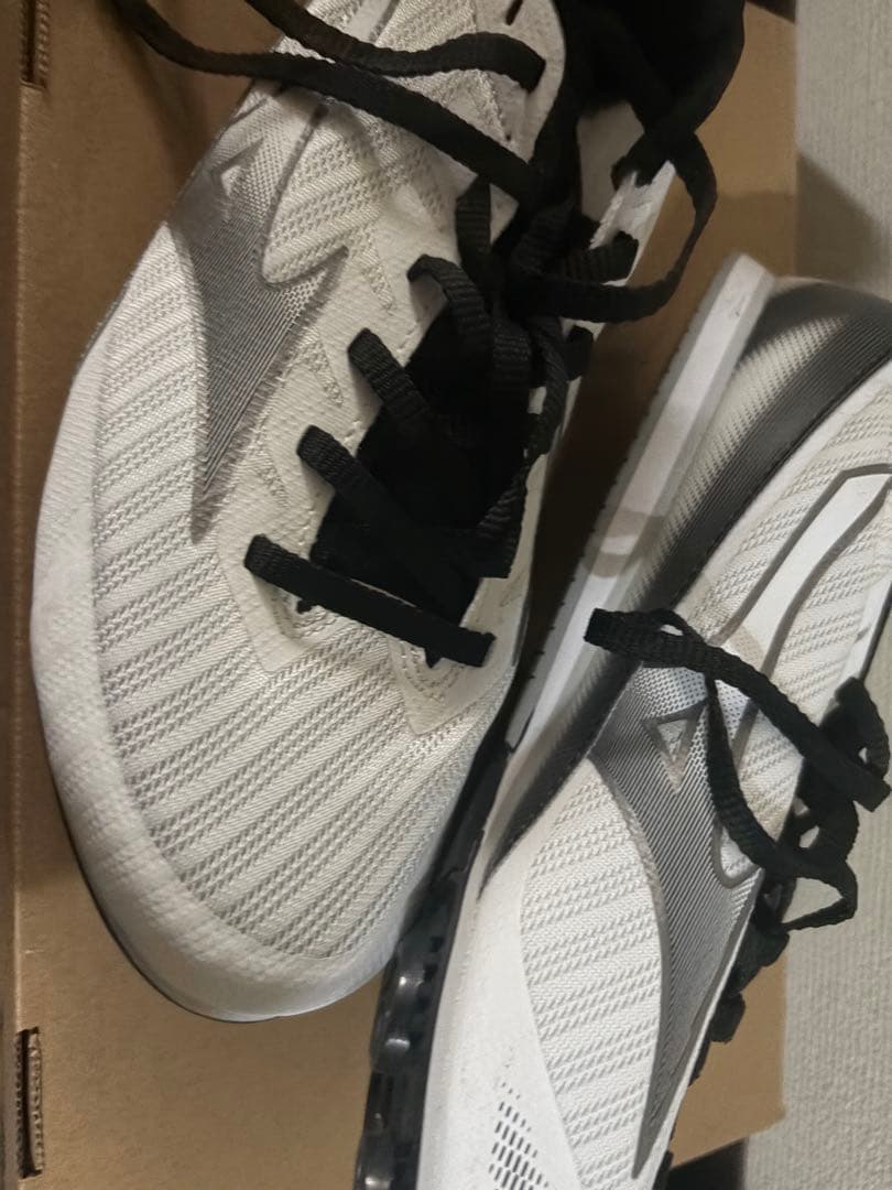 Mizuno 陸上スパイクシューズ ホワイト/グレー