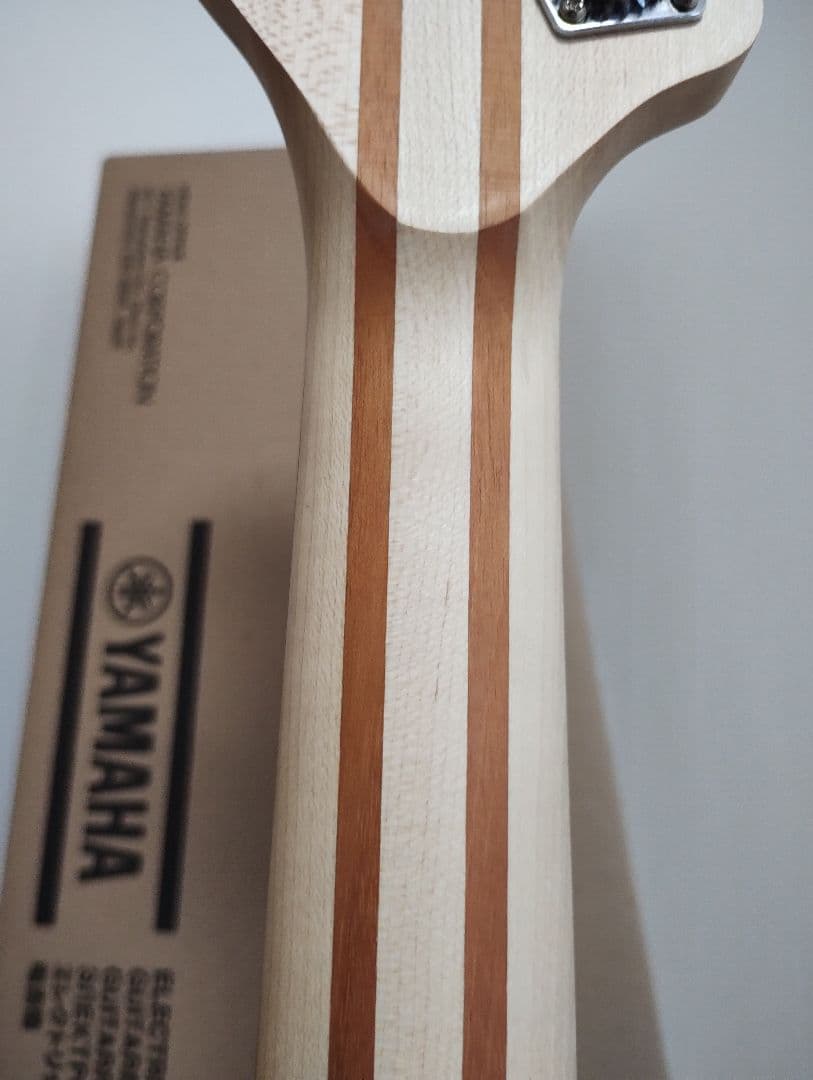 YAMAHA BB435 ティールブルー エレキベース 5弦ベース ヤマハ