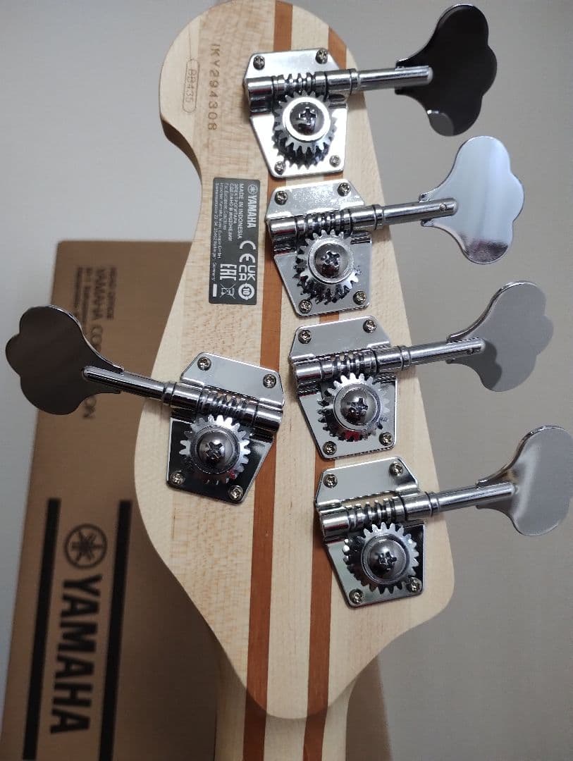 YAMAHA BB435 ティールブルー エレキベース 5弦ベース ヤマハ