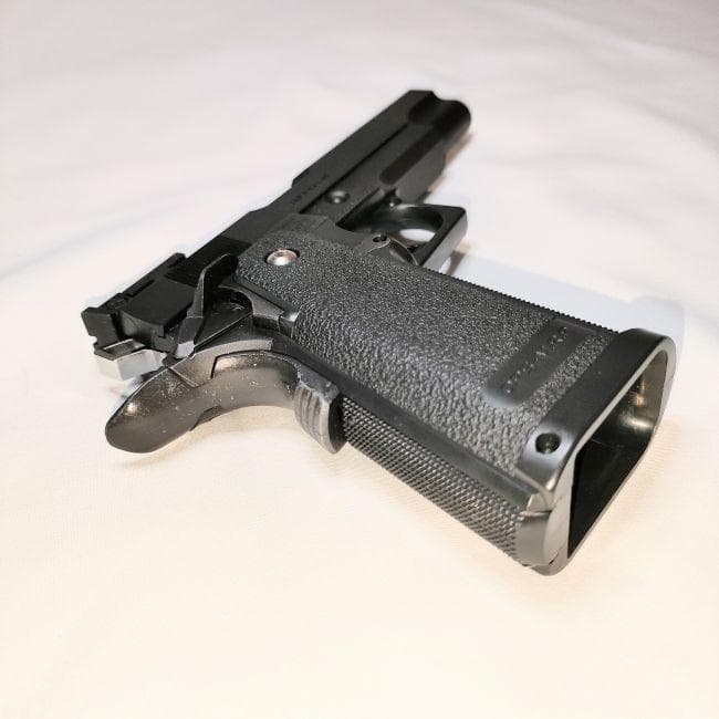 ＜中古カスタムパーツ マガジン3本付き＞東京マルイ ハイキャパ5.1