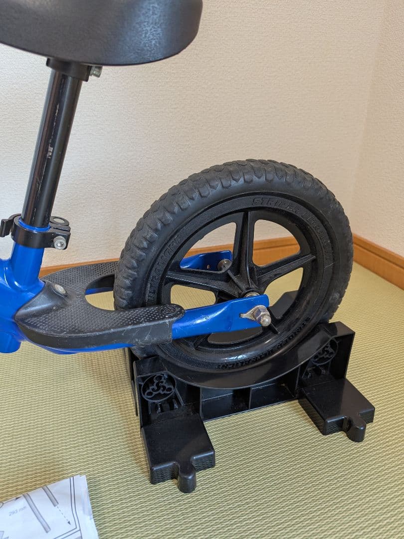 Very Nice STRIDER スポーツモデル 12インチ ストライダ