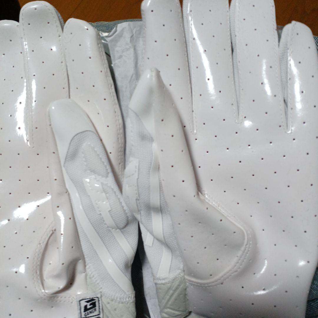 CUTTERS ホワイト アメリカンフットボールグローブ