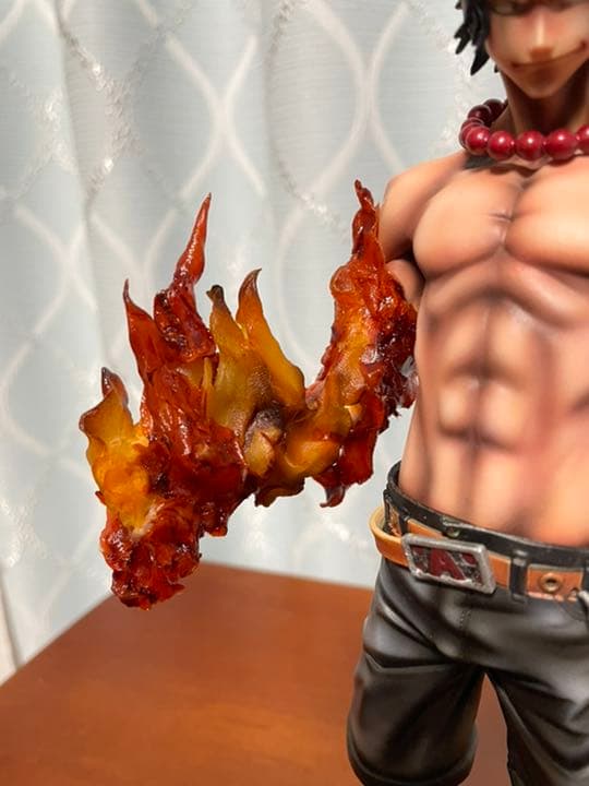 改造・リペイント　ワンピース　ポートガス・D・エース