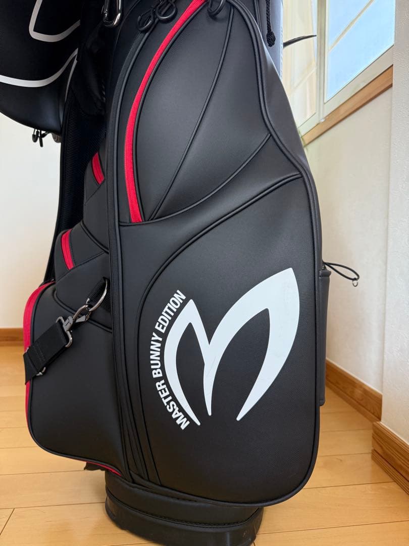 マスターバニーキャディーバッグ 超人気!!ブラック／レッド