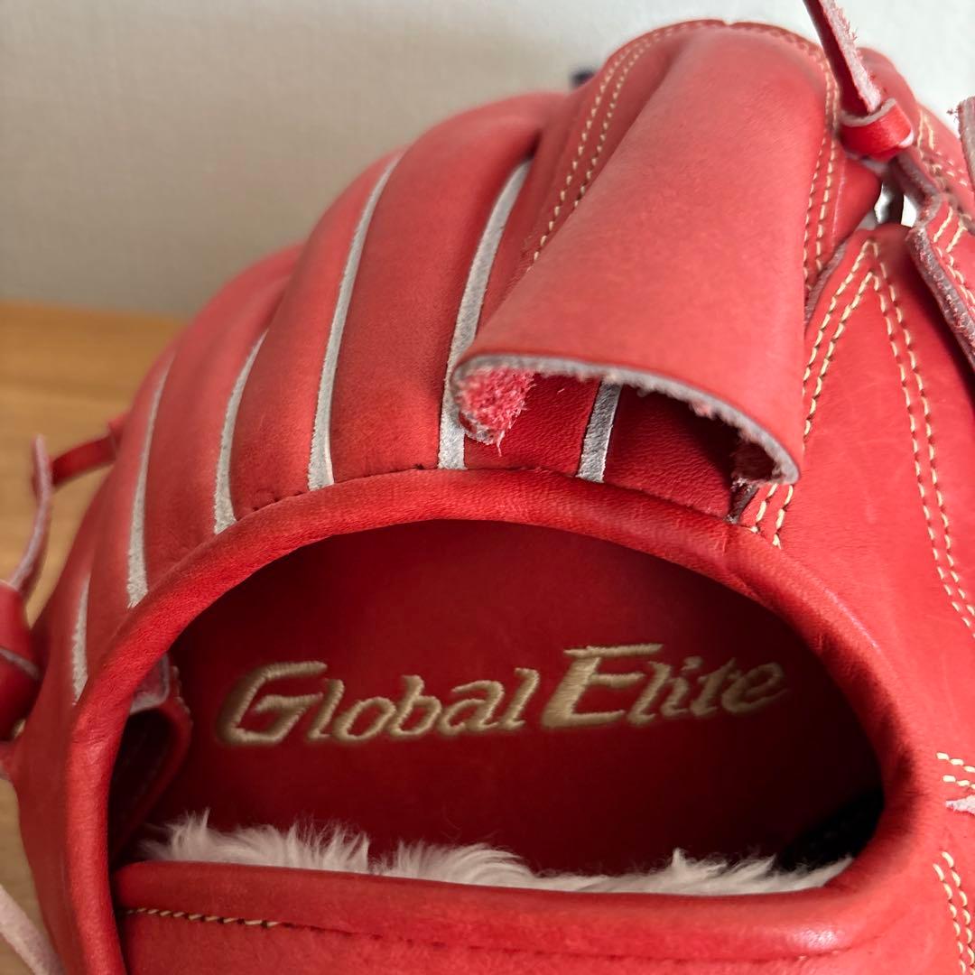 ミズノ　軟式用　グラブ 投手用　グローバルエリート　グローブ　定価30,800