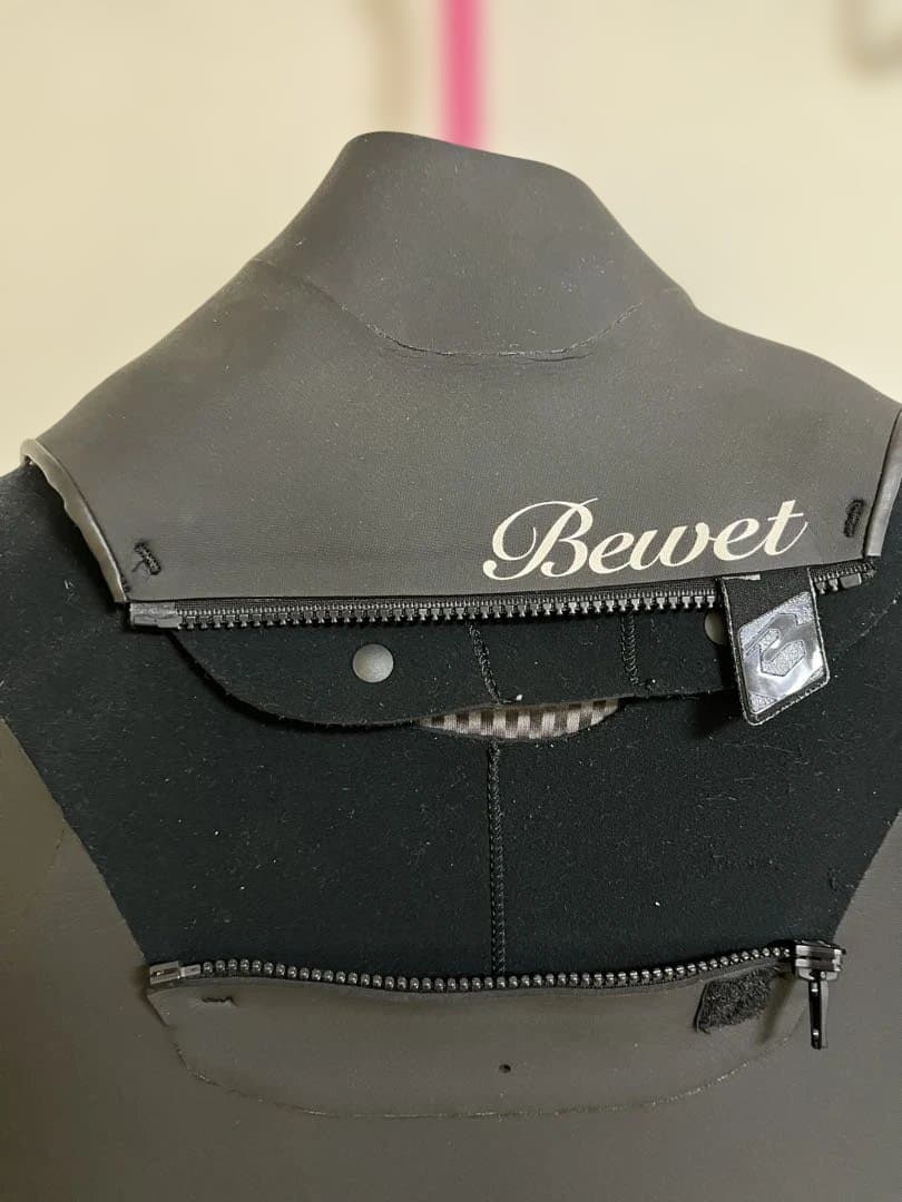 【極美品】BEWET  セミドライ 5mm/3mm XL（使用回数2）