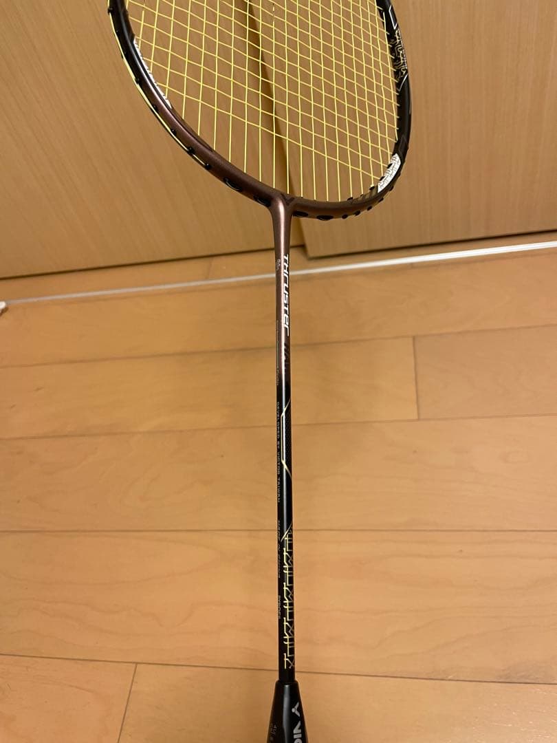 VICTOR TK-Hawk バドミントンラケット 4U-5 ブラック