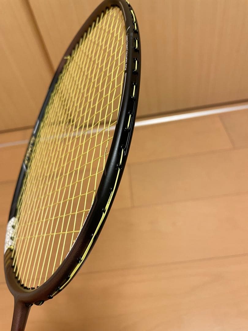 VICTOR TK-Hawk バドミントンラケット 4U-5 ブラック