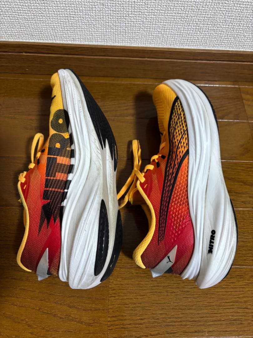 PUMA ディヴィエイトニトロ３ランニングシューズ オレンジ 25.0㎝