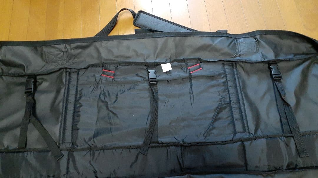 未使用に近い　ドラゴン　DRAGON　スノーボードケース　黒