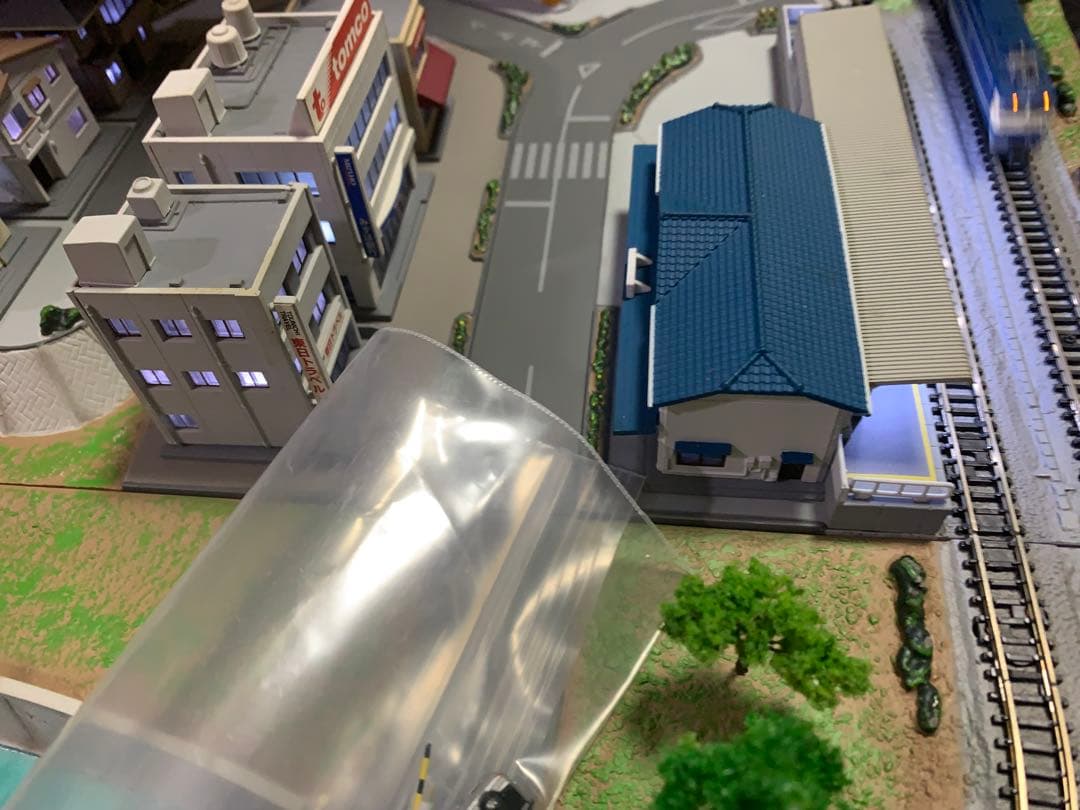 東京マルイ ZゲージPROZ完成基本ジオラマコース、コントローラー、EF65一式