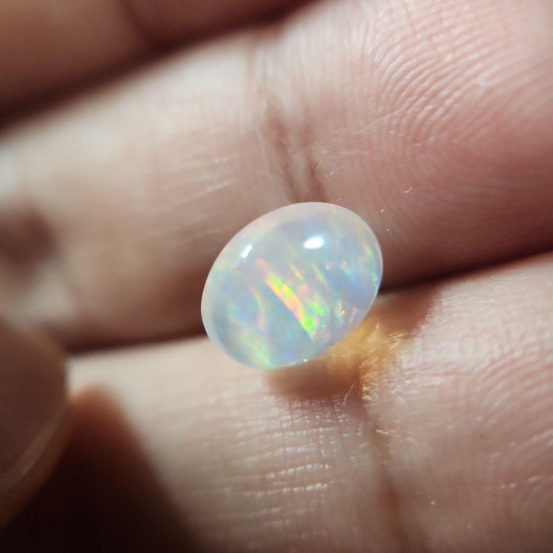 シャボン玉天然オパール 1.676ct