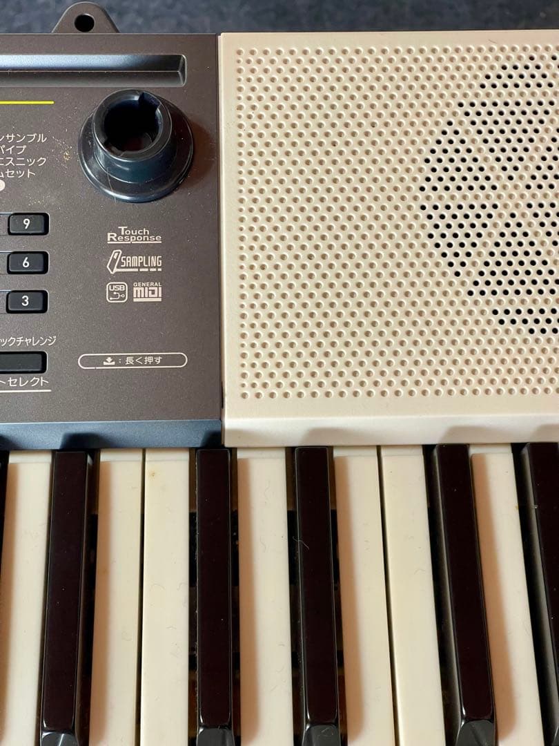 CASIO HIKARI 61鍵 電子キーボード